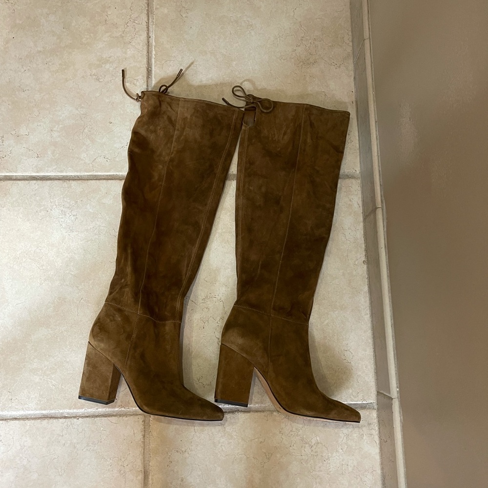 Beautiful Vince Camino over the knee boots